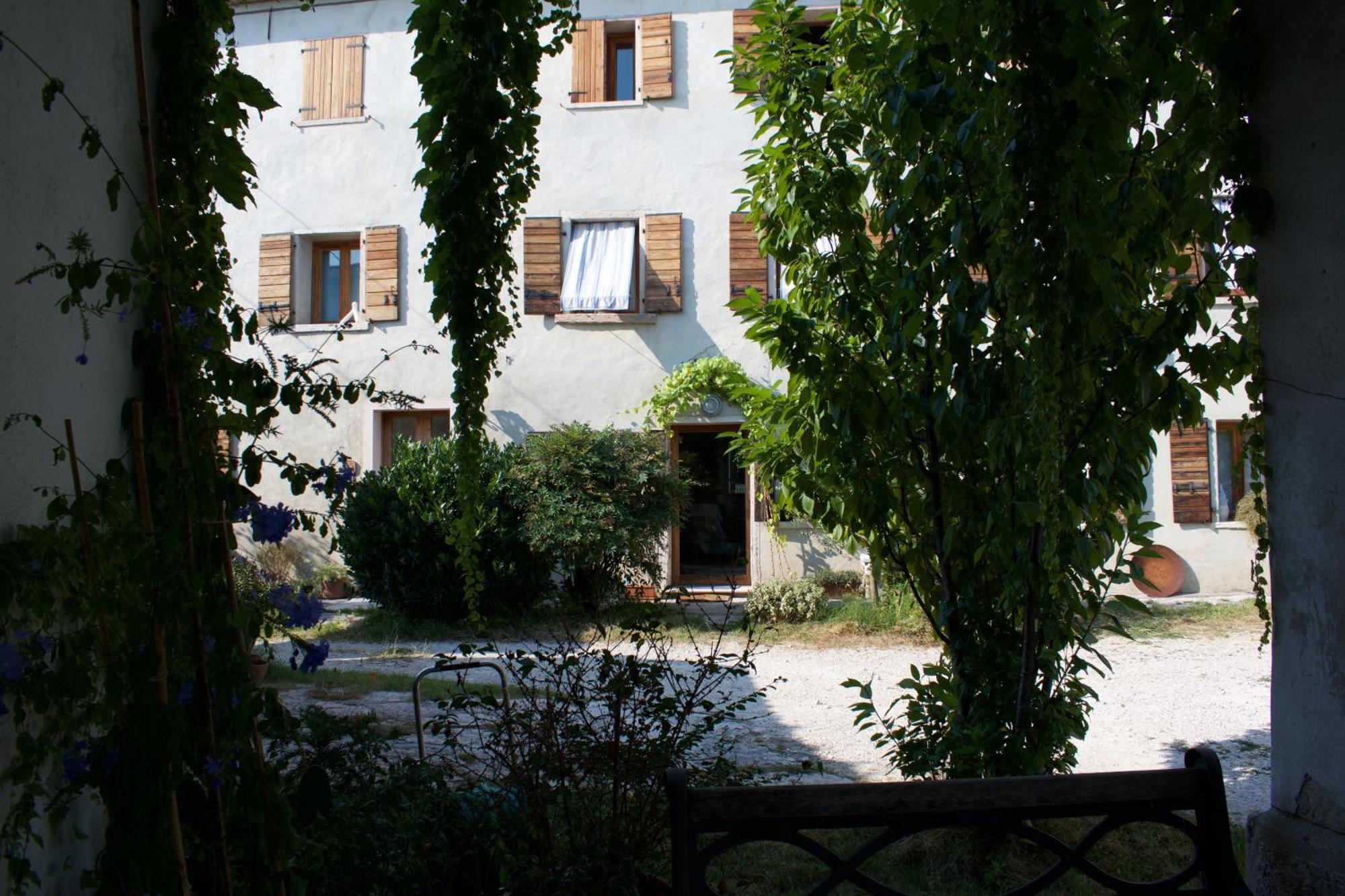 B&B Rosales 보르소 델 그라파 외부 사진